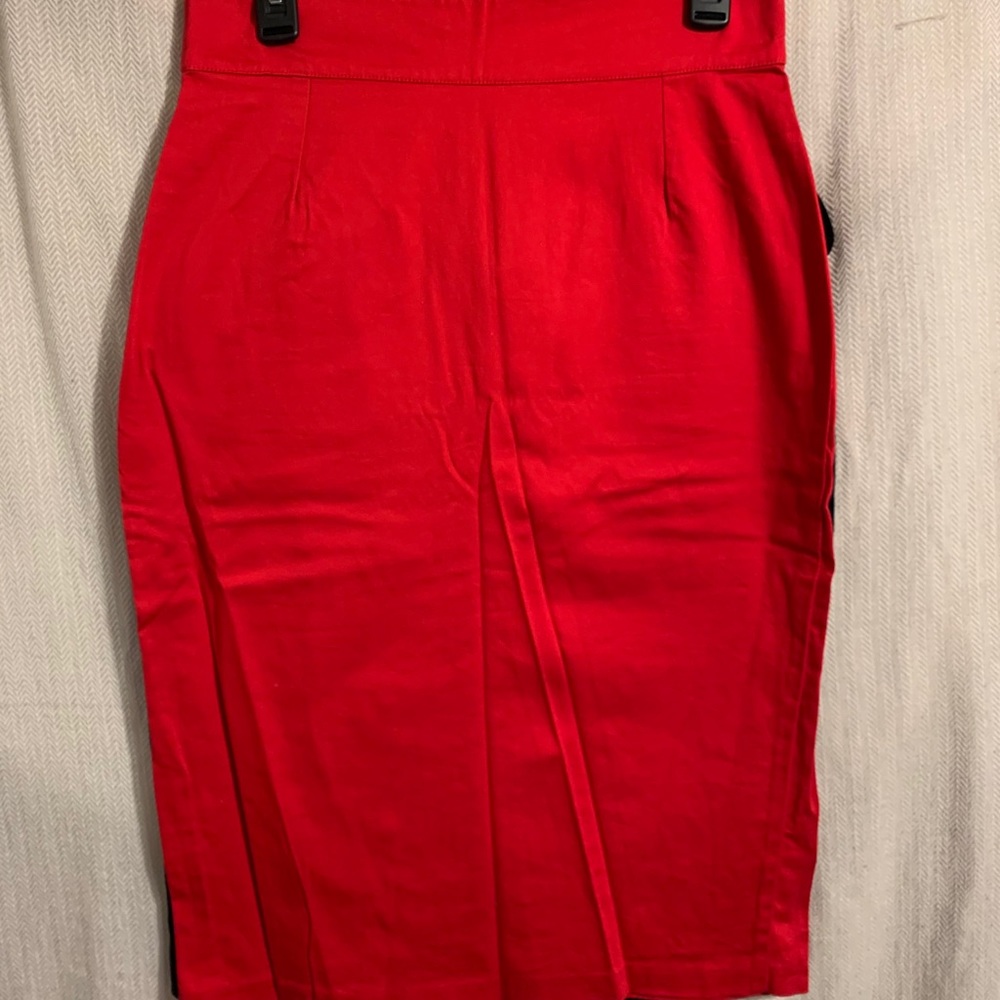 BOGO Pinup Couture Wiggle Skirt in Red & Black L